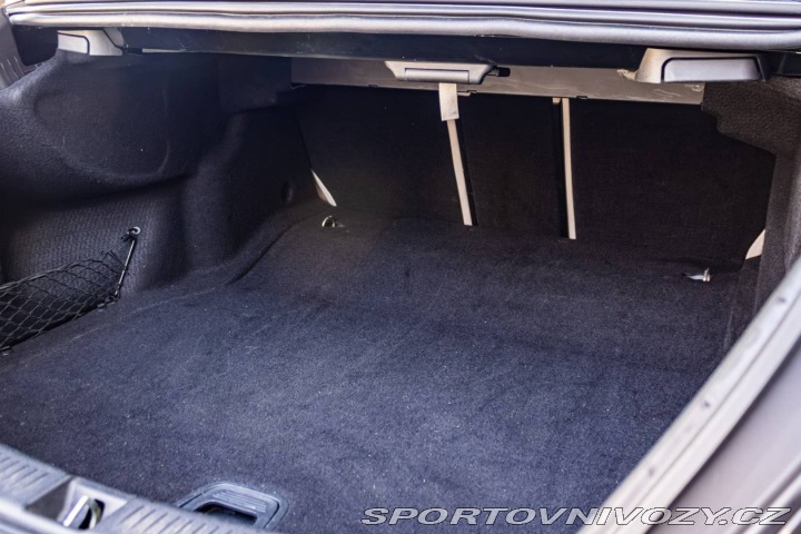 Mercedes-Benz E E400 4Matic 245kW / AMG 2018