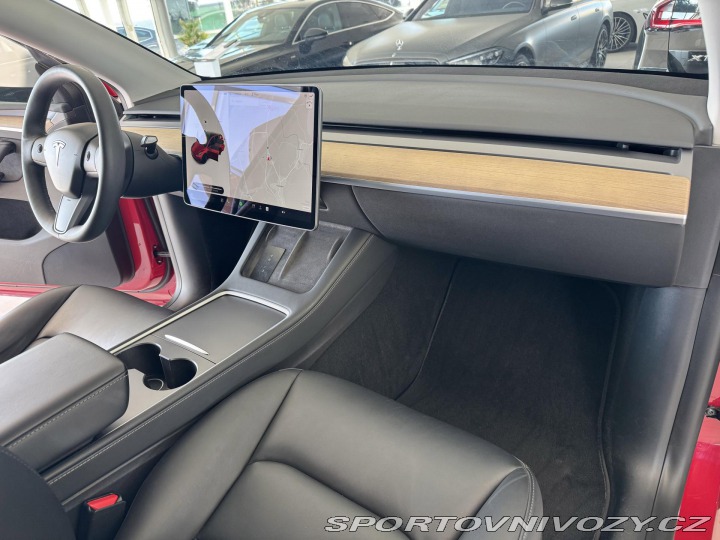 Tesla Ostatní modely Long Range 378kW*AWD*Tažn 2022