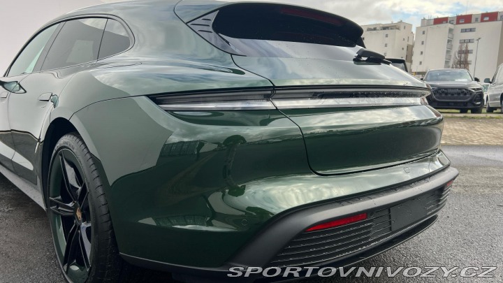 Porsche Taycan Sport Turismo 2026