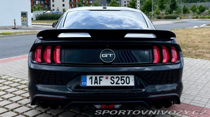 Ford Mustang  2018