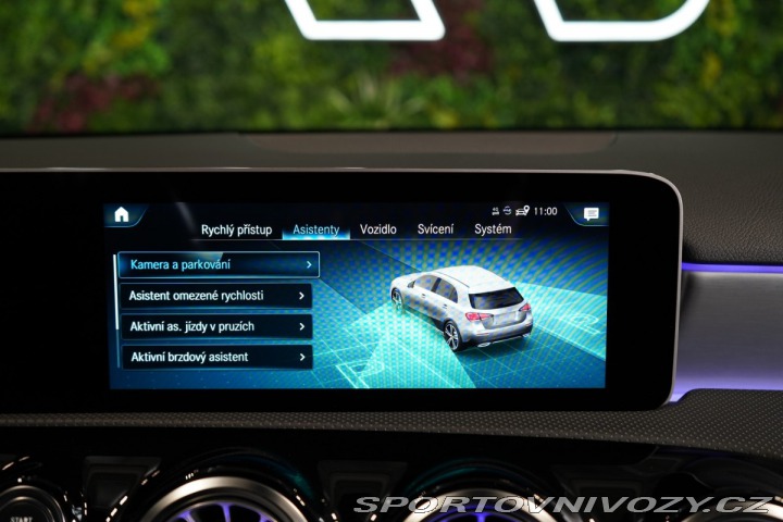 Mercedes-Benz A 180*AMG*KAMERA*LED*KEYLES 2020