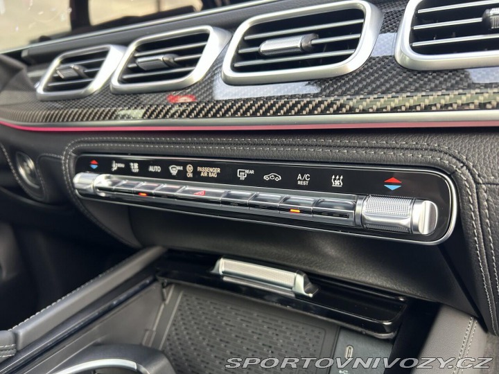 Mercedes-Benz CLA 450d 4MATIC AMG Business 2024