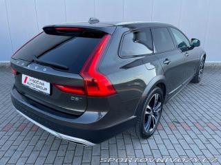 Volvo V90 D5 AWD 173kW 2019