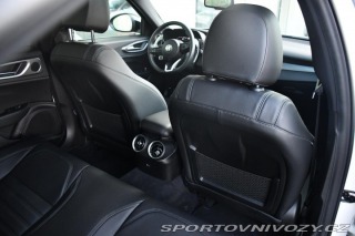 Alfa Romeo Giulia 2,0T 16V 206kW AT8-Q4 Vel 2024