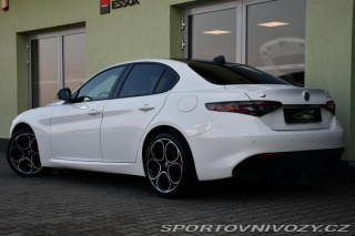 Alfa Romeo Giulia 2,0T 16V 206kW AT8-Q4 Vel 2024