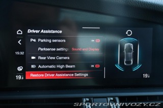 Alfa Romeo Giulia 2,0T 16V 206kW AT8-Q4 Vel 2024