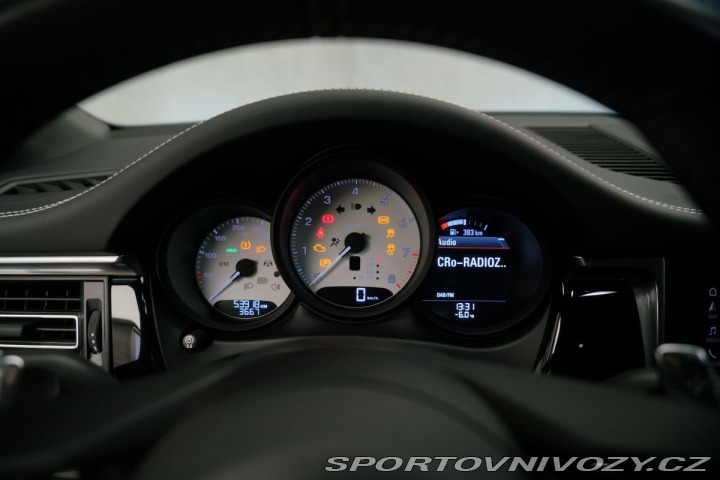 Porsche Macan S 2022