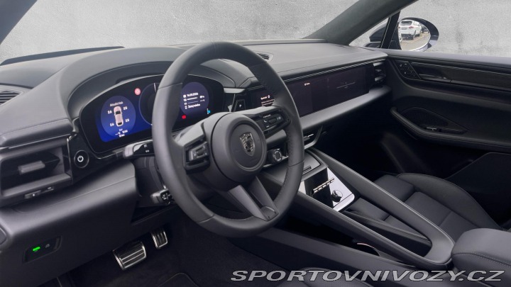 Porsche Macan Turbo 2025