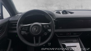 Porsche Macan Turbo 2025