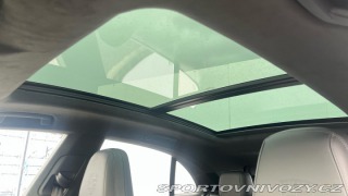 Porsche Macan Turbo 2025