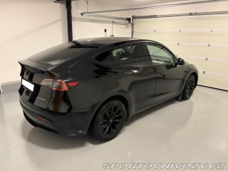 Tesla Model Y Performances 2023