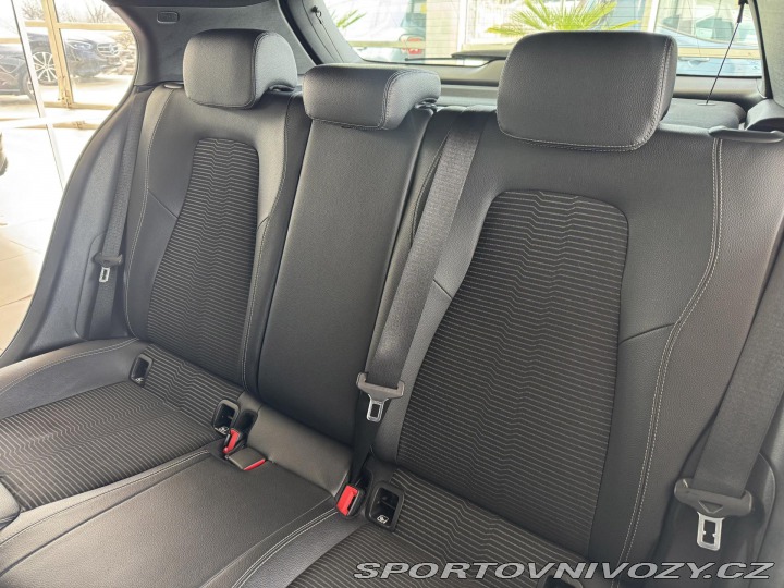 Mercedes-Benz A 200*Aut*120kW*LED*REZERVA 2019