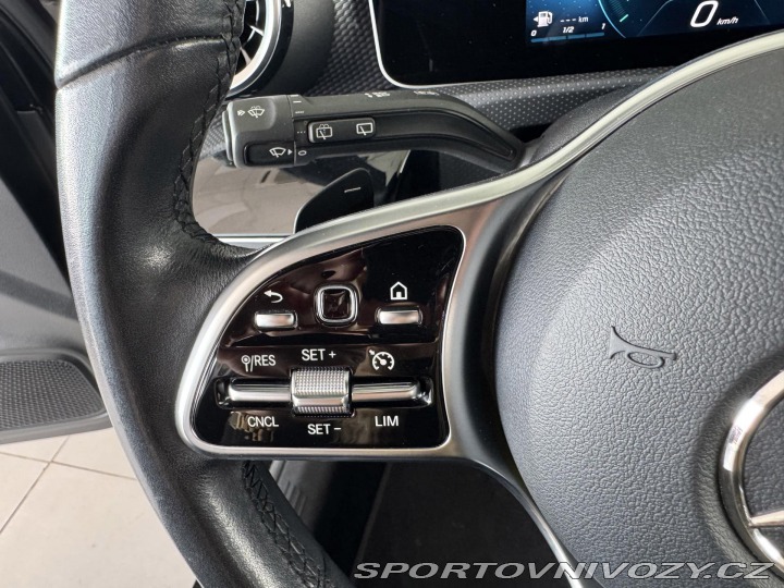Mercedes-Benz A 200*Aut*120kW*LED*Navi*Ka 2019