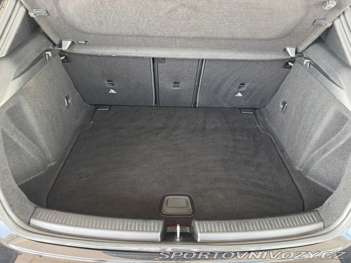 Mercedes-Benz A 200*Aut*120kW*LED*Navi*Ka 2019