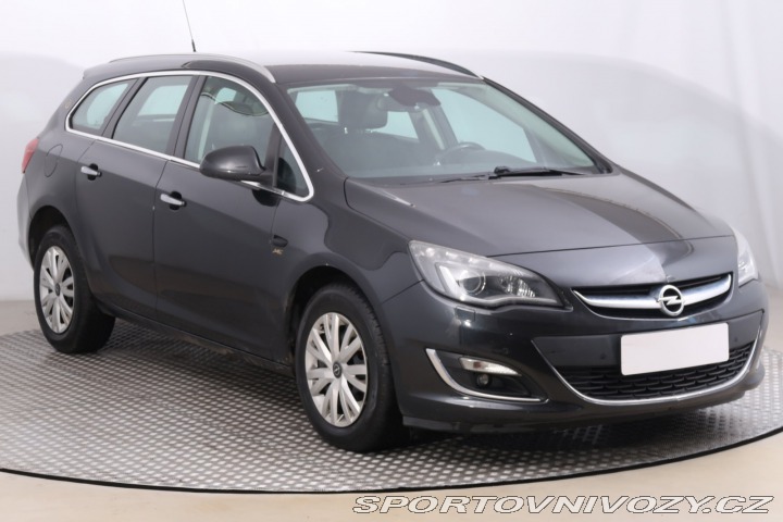 Opel Astra 2.0 CDTI 2012