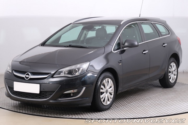 Opel Astra 2.0 CDTI 2012
