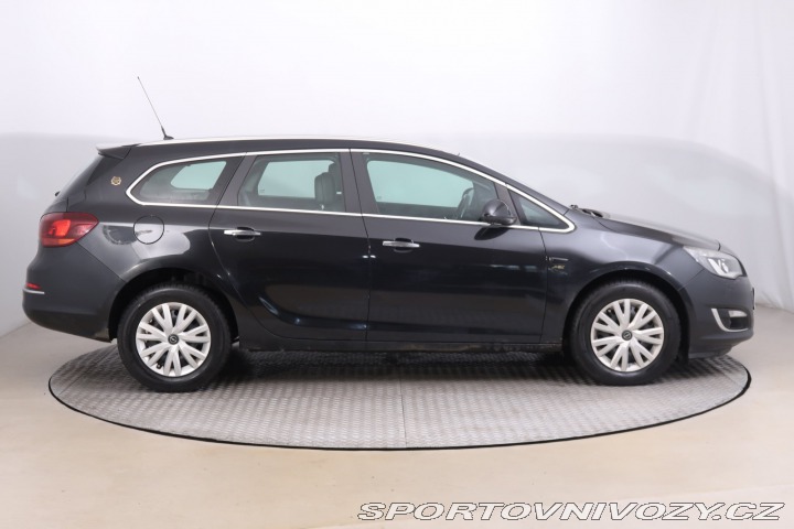Opel Astra 2.0 CDTI 2012