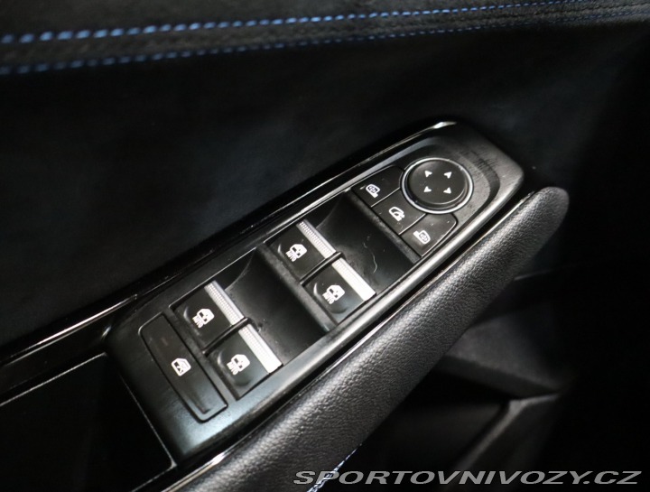 Renault Alpine Iconic Esprit Alpine E-Te 2025