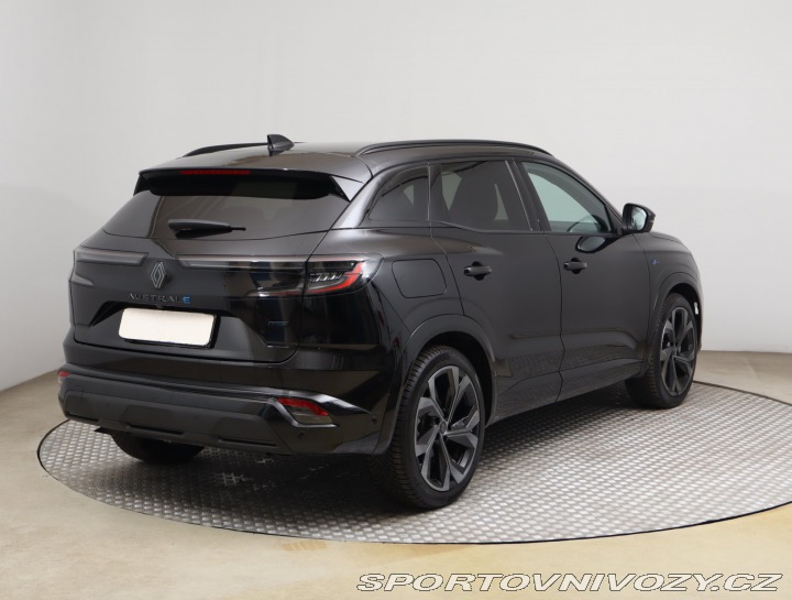 Renault Alpine Iconic Esprit Alpine E-Te 2025