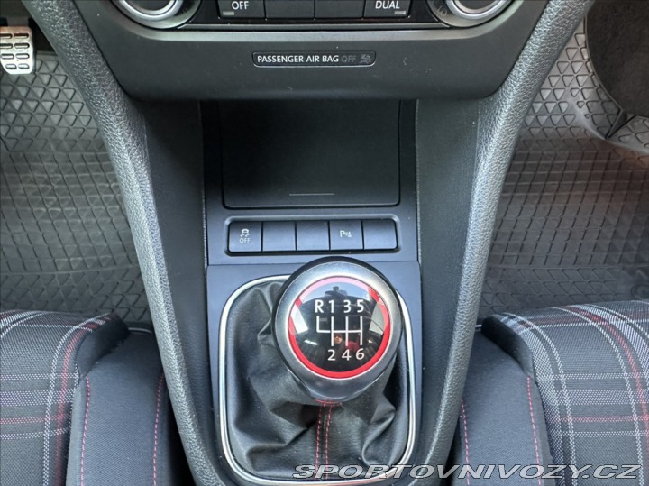 Volkswagen Golf 2,0 TSI 211PS  VI GTI 2011