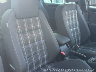 Volkswagen Golf 2,0 TSI 211PS VI GTI 2011