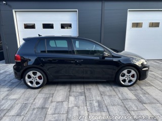 Volkswagen Golf 2,0 TSI 211PS VI GTI 2011