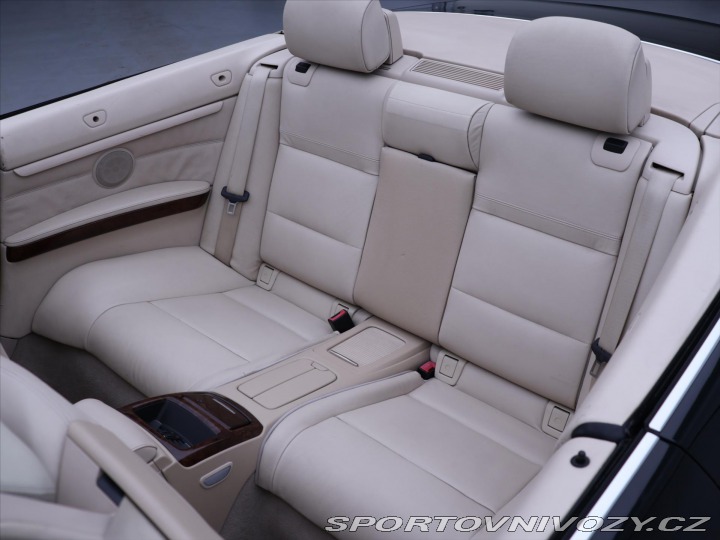 BMW 3 3,0 325i 160kW Xenon Kůže 2007