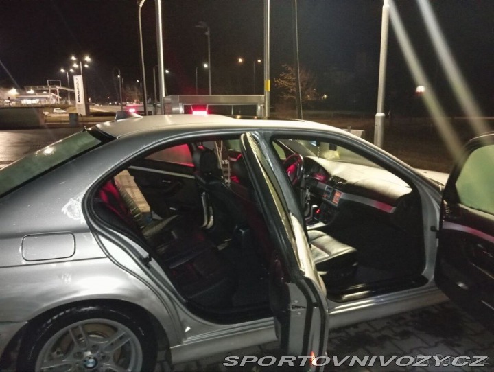 BMW 5 2,0   e39 530d 1800