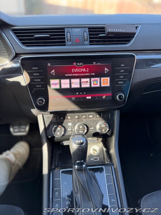 Škoda Superb 2,0   SPORTLINE 2019 140k 2019