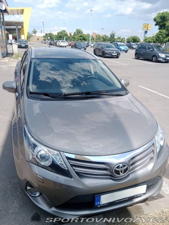 Toyota Ostatní modely Avensis 2,0 Prodám 2015