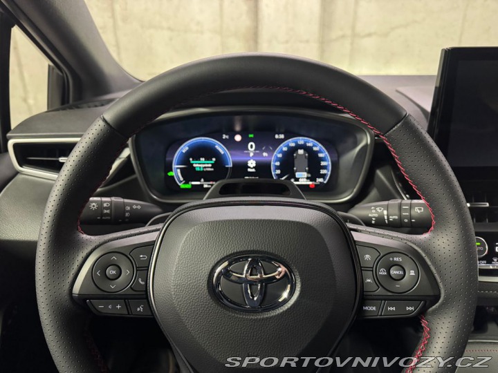 Toyota Corolla 2.0,Hybrid,GR SPORT Dynam 1800