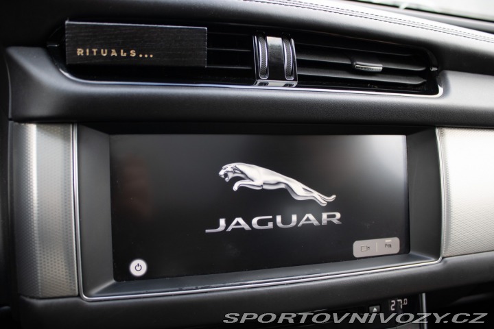 Jaguar XF Sportbrake 2.0D I4 240k 2018