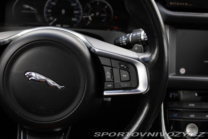 Jaguar XF Sportbrake 2.0D I4 240k 2018