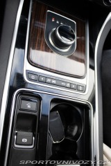 Jaguar XF Sportbrake 2.0D I4 240k 2018