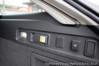 Jaguar XF Sportbrake 2.0D I4 240k 2018