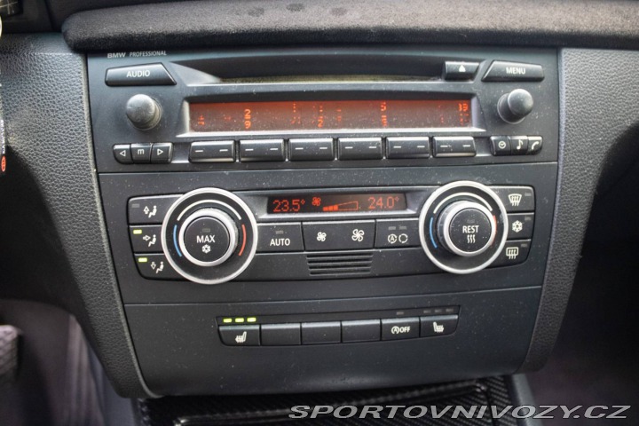 BMW 1 123d / AJ NA SPLÁTKY/ PR 2009