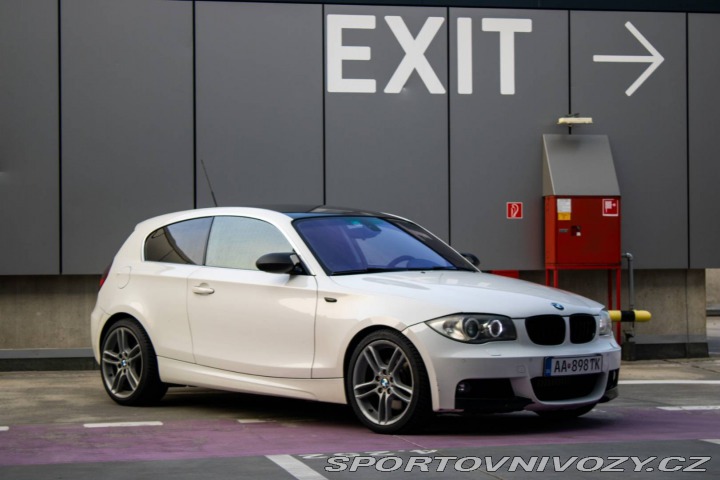 BMW 1 123d / AJ NA SPLÁTKY/ PR 2009