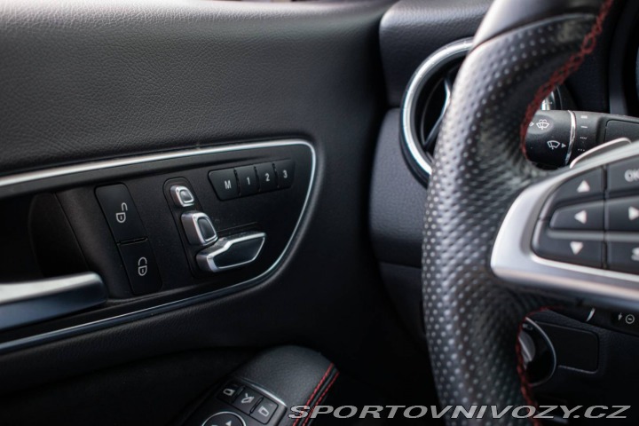 Mercedes-Benz CLA Kupé  180 AMG Line A/T 90 2018