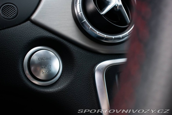 Mercedes-Benz CLA Kupé  180 AMG Line A/T 90 2018