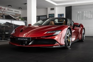 Ferrari SF90 Spider