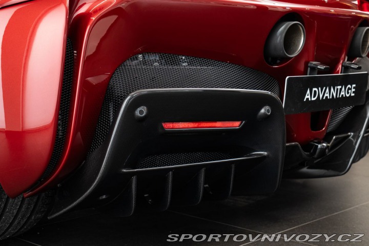 Ferrari SF90 Spider 2025