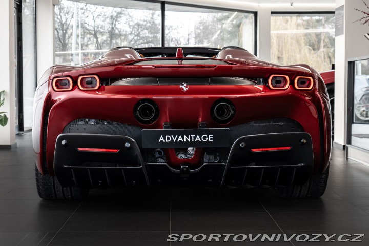 Ferrari SF90 Spider 2025