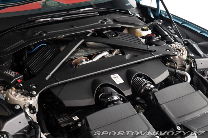 Aston Martin DB12 Volante 2024