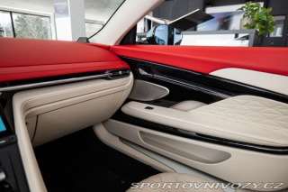 Aston Martin DB12 Volante 2024