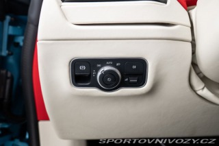 Aston Martin DB12 Volante 2024