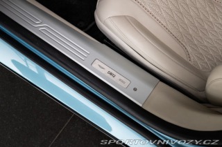 Aston Martin DB12 Volante 2024