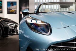 Aston Martin DB12 Volante 2024