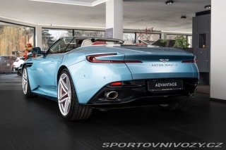 Aston Martin DB12 Volante 2024