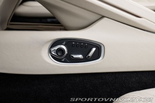 Aston Martin DB12 Volante 2024