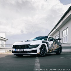 Ford Mustang Darkhorse